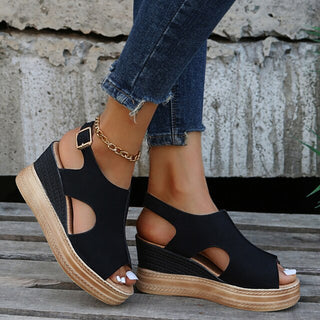 Maeve - Entspannte Keilsandalen