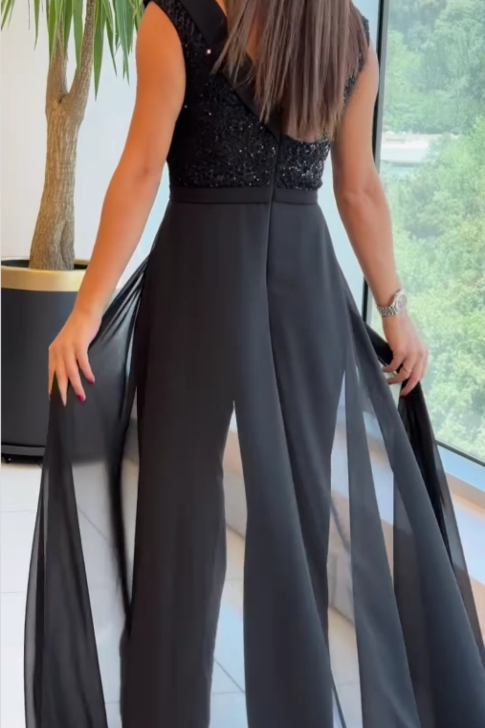 Avalon - Eleganter ärmelloser Jumpsuit