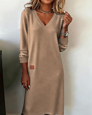 Carrie | V-Ausschnitt Strickpullover-Kleid