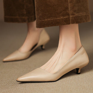 Orlisse Veganleder Kitten Heel Pumps