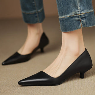 Orlisse Veganleder Kitten Heel Pumps