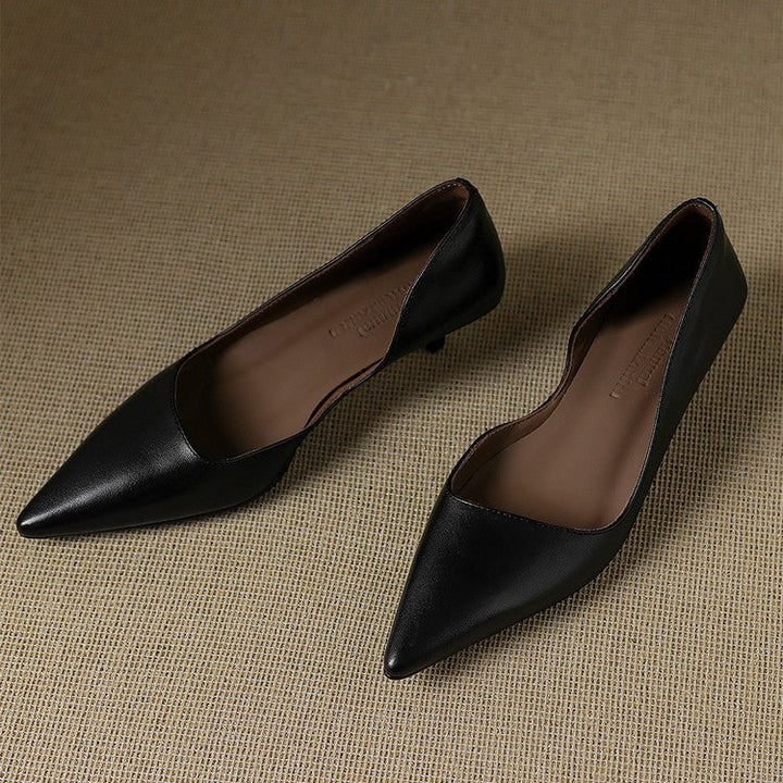 Orlisse Veganleder Kitten Heel Pumps