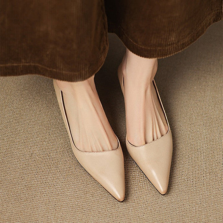Orlisse Veganleder Kitten Heel Pumps