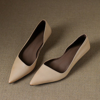 Orlisse Veganleder Kitten Heel Pumps