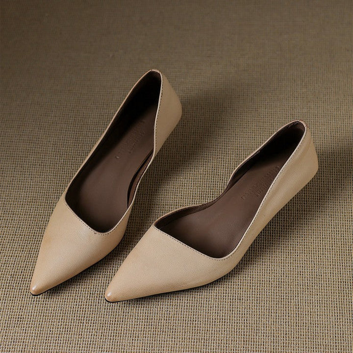 Orlisse Veganleder Kitten Heel Pumps