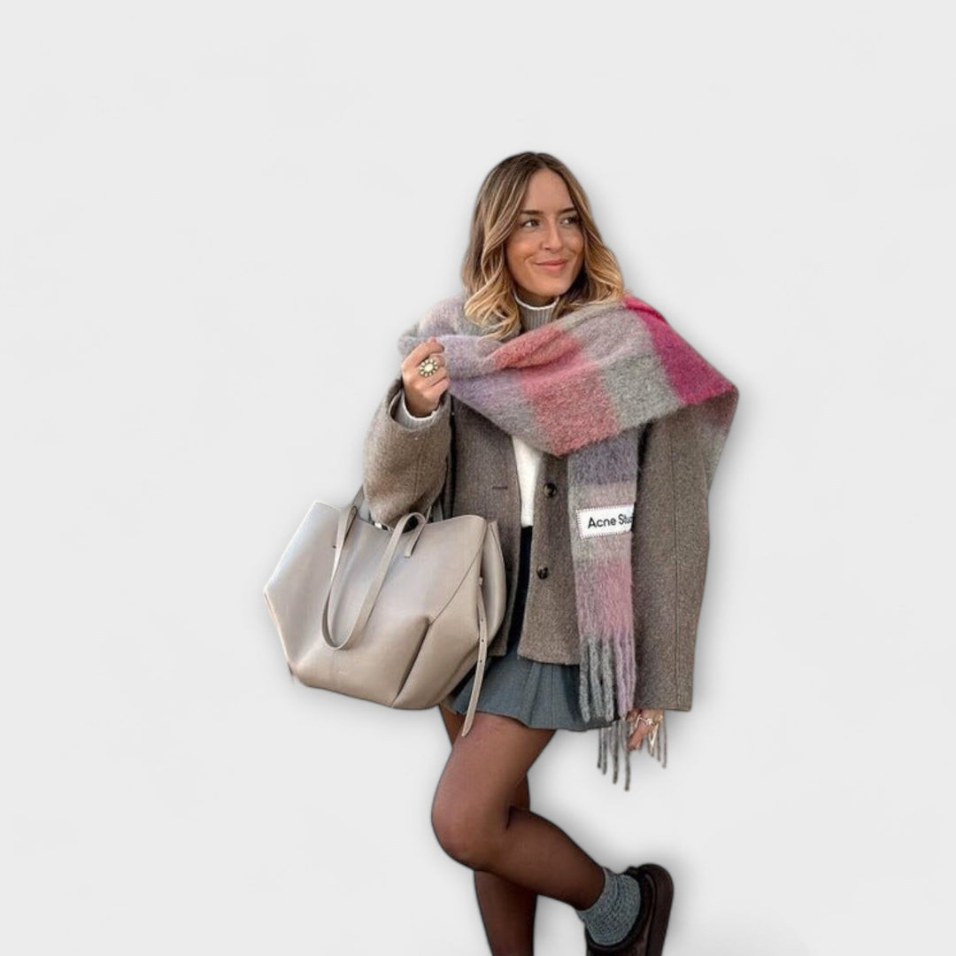 Olivia - Vintage Tote Bag