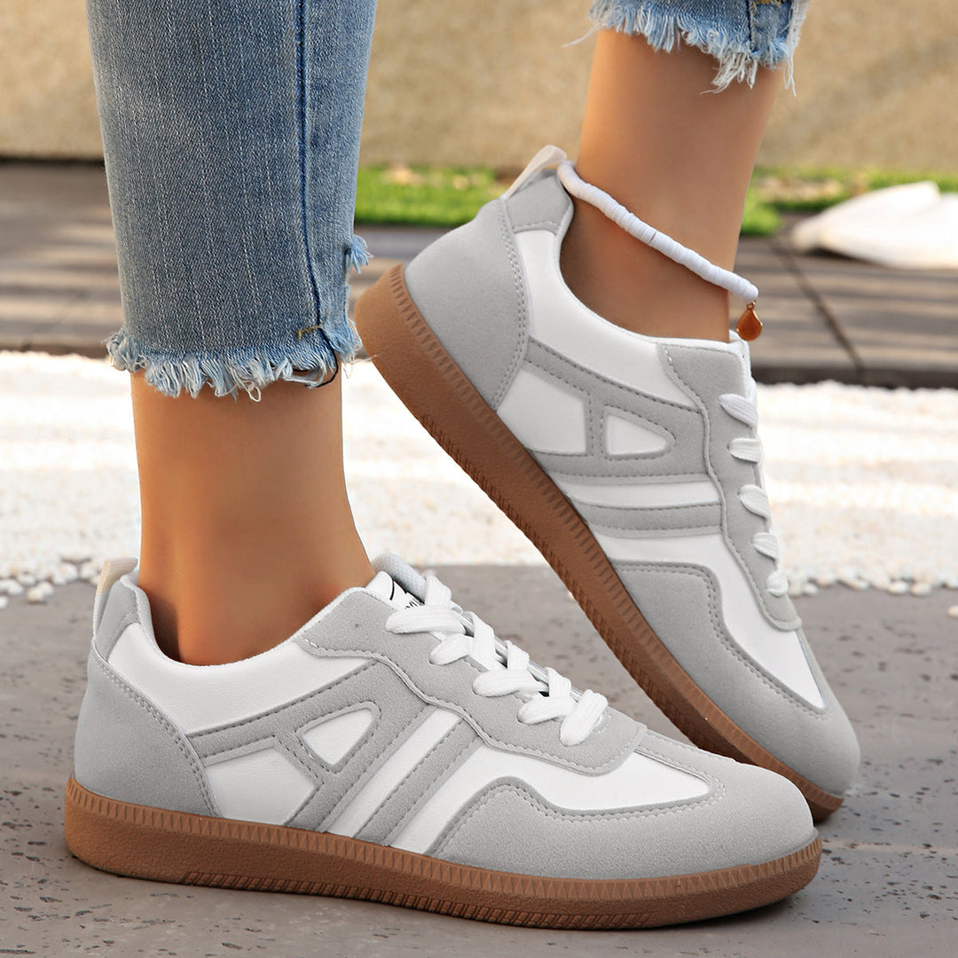 Britt™| Sneaker