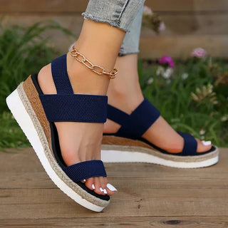 Lina | Orthopädische Sandalen